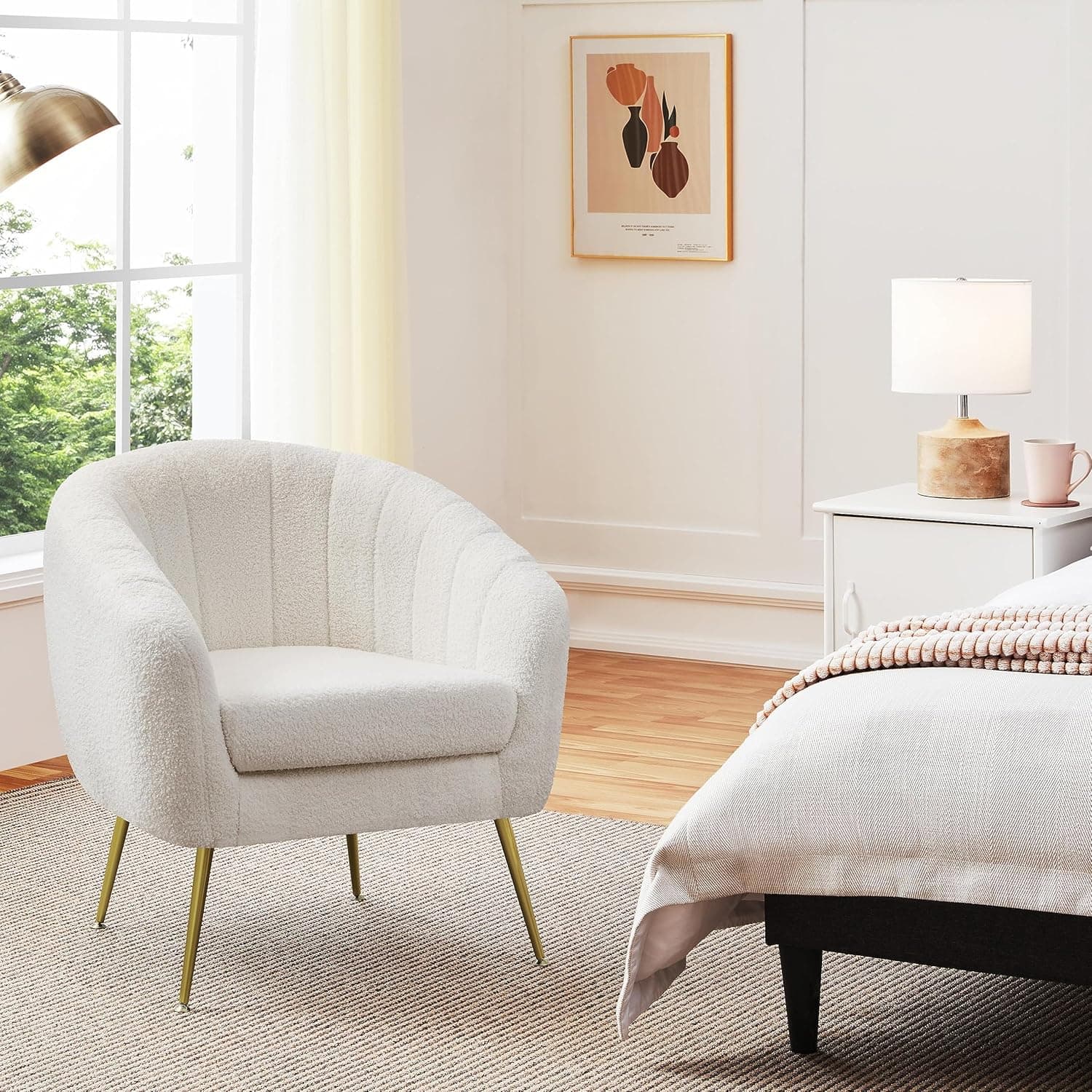 Yaheetech Sherpa Fabric Accent Chair, Modern Cozy Vanity Chair with Gold Metal Legs, Boucle Fabric Armchair with Removable Seat Cushion for Living Room Bedroom Office Guest Room, Ivory